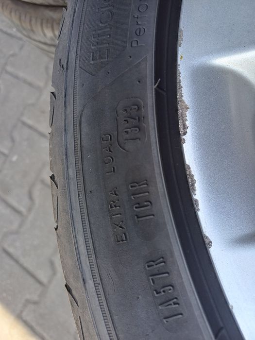 Гуми 225/45/17 Гудиар