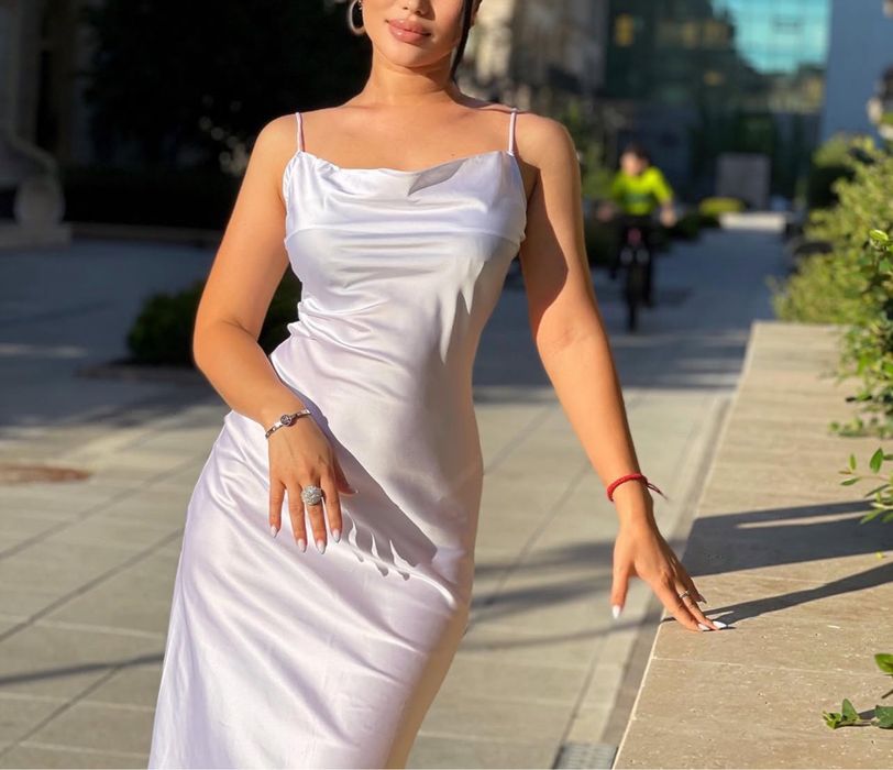 Нарядное платье на выход