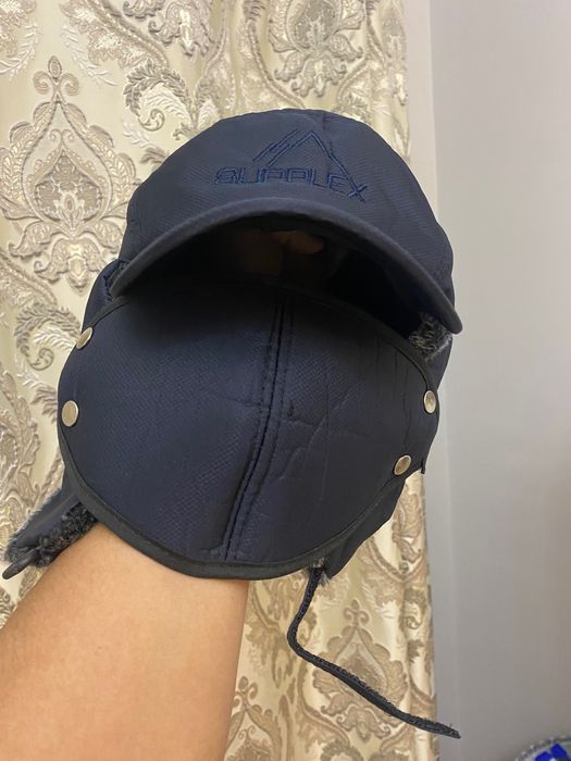 Продам шапку с маской