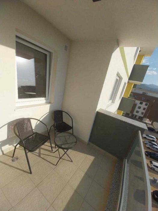 Prorietar Închiriez apartament cu 2 camere la Top City / zona coresi