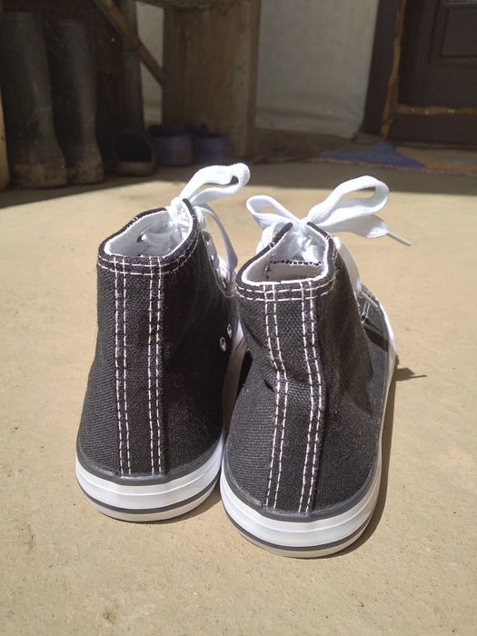 Teniși pânză mărimea 40