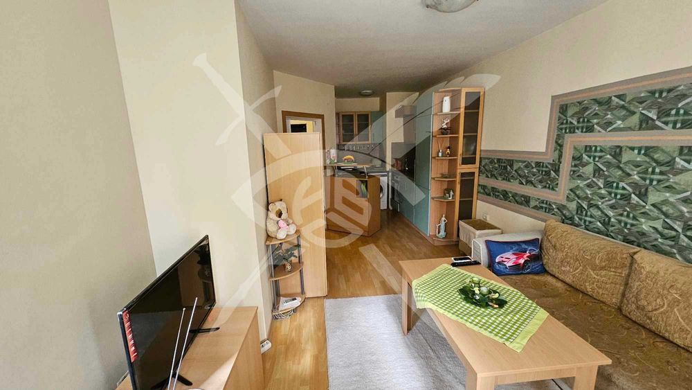 Дава се под наем Двустаен апартамент в Варна, ХЕИ - 55 кв.м за 375 € - Снимка #1