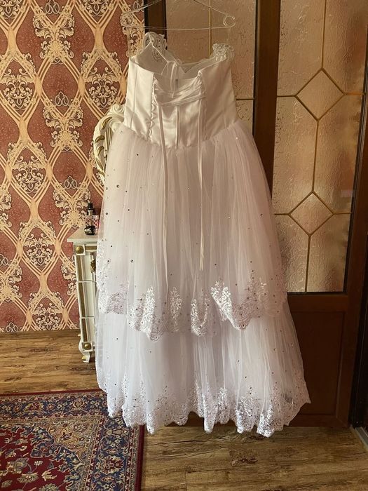Rochie de mireasă tip prințesă