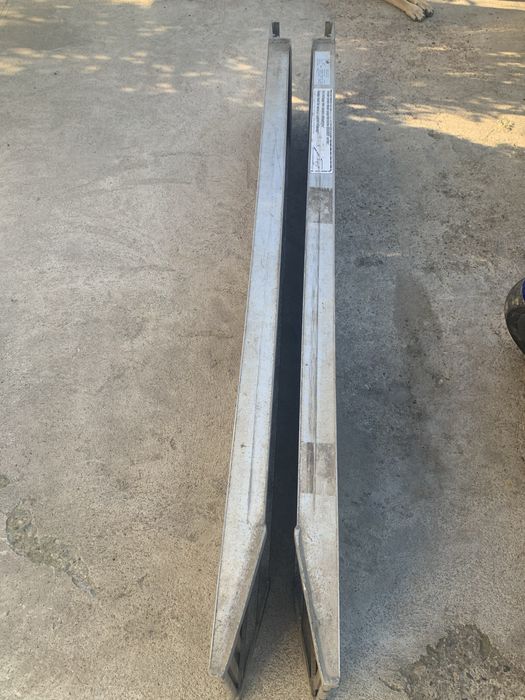 Vand rampi de aluminiu