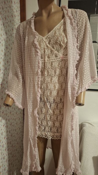 Set de lenjerie intima anii 50-60