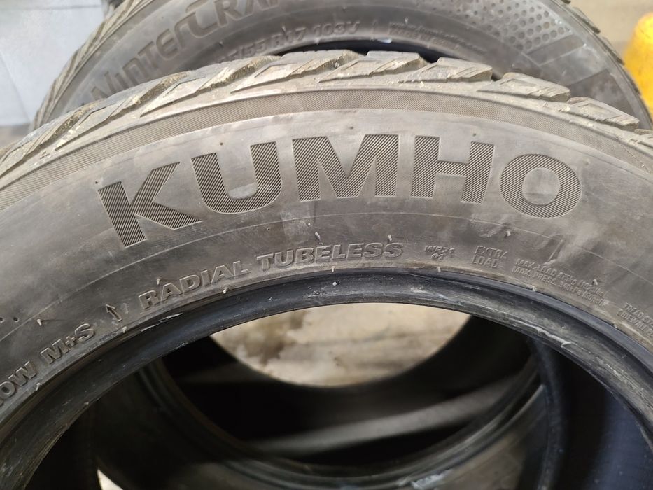 Зимни гуми KUMHO 235/55/17