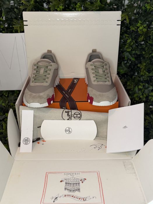Adidași/Sneakers Hermes Bouncing sneakers white and grey sude leather/ premium quality