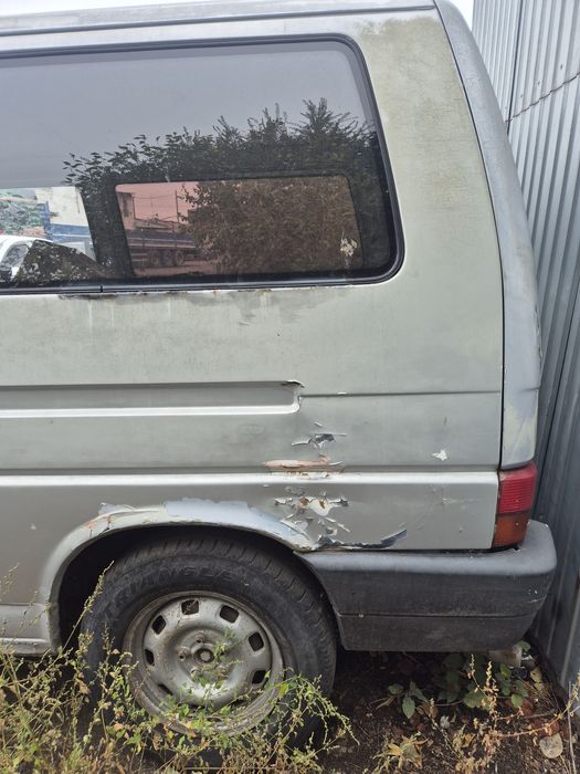 Продам автомобиль Volkswagen Transporter