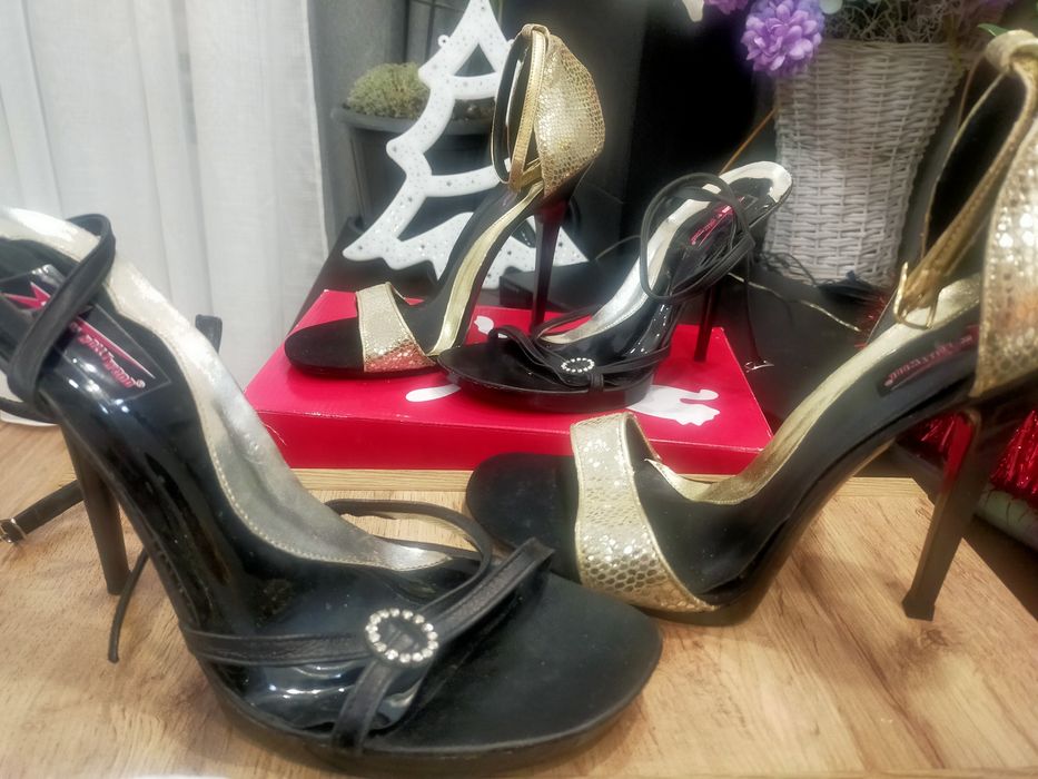 Туфли, балетки 42-43раз.