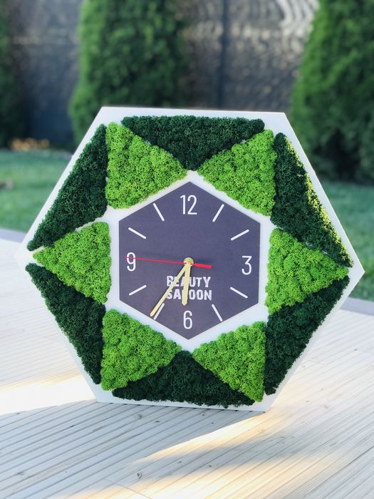 Часовници със скандинавски мъх