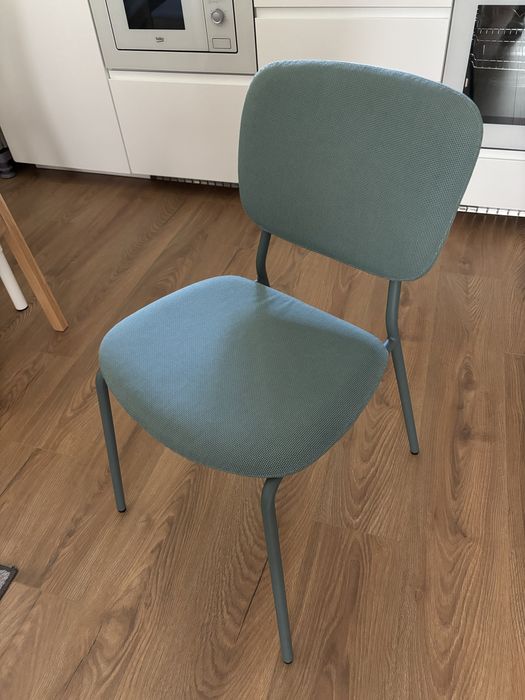 Scaun Ikea versatil dining/bucatarie, culoare turcoaz