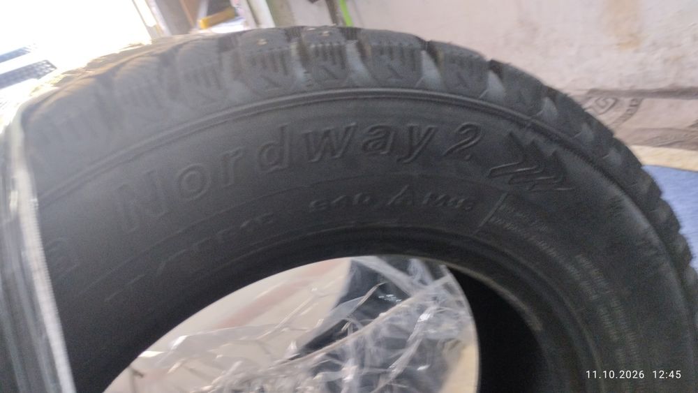 Продам зимняя резина.