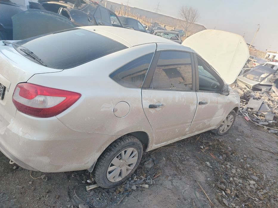 Лада гранта ФЛ по запчастям