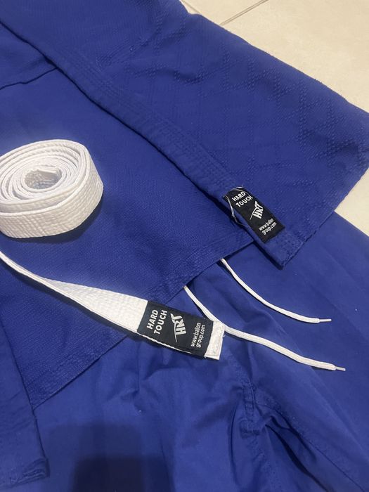 Продавам БУ кимоно Hard Touch 170см