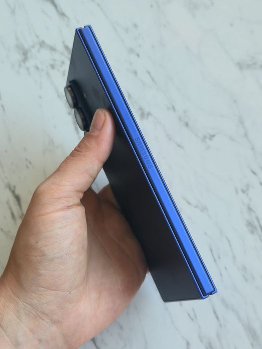 Vand Samsung Z Fold7 256gb