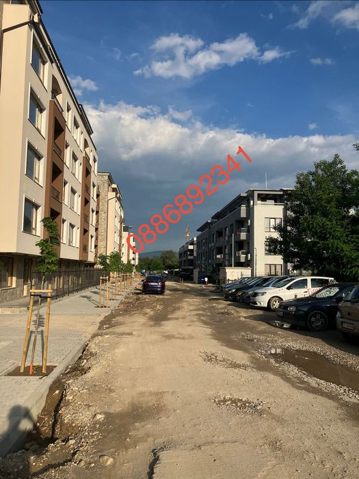 Паркомясто (ПМ) под наем Малинова Долина