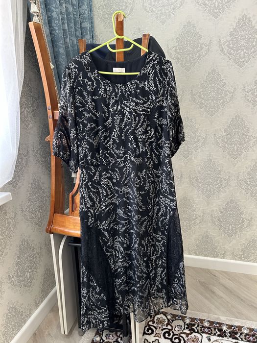 Платья женские размера 52-54