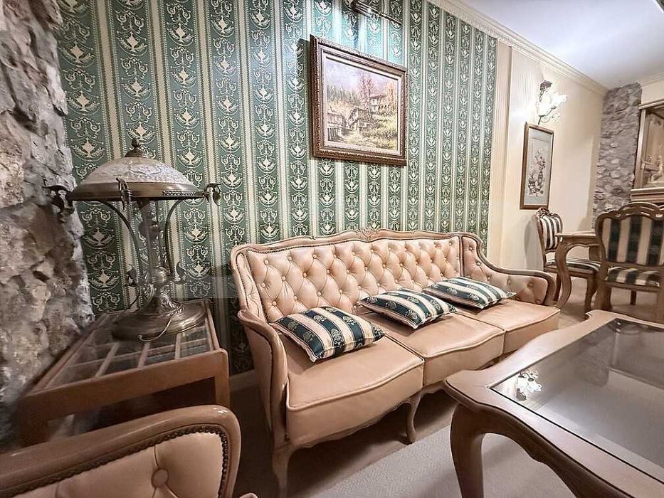 Продава се Тристаен апартамент в Балчик - 66 кв.м за 966 €/кв.м - Снимка #1