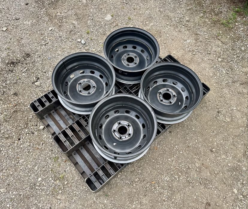 4бр.Оригинални джанти 16" 5x114.3 за Renault Trafic,Opel Vivaro,Duster