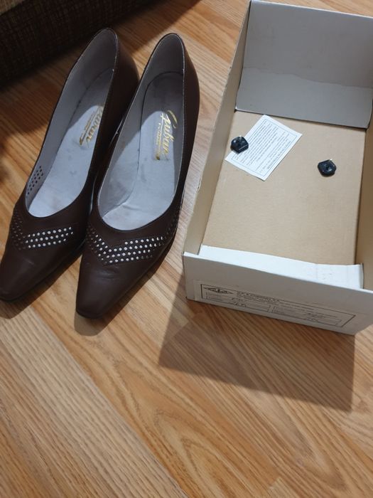 Pantofi dama Guban piele