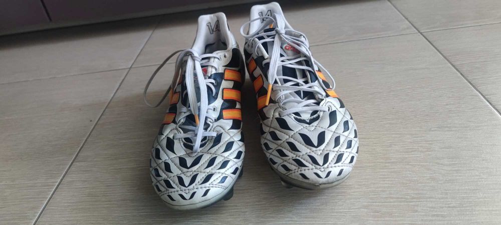 Adidas бутонки N"39