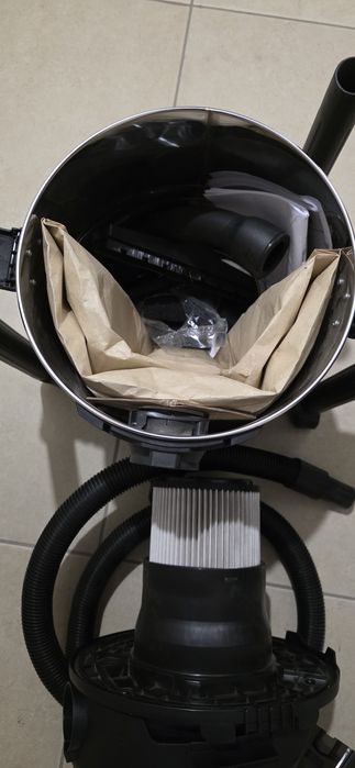 Parkside акумулаторна прахосмукачка - 20V