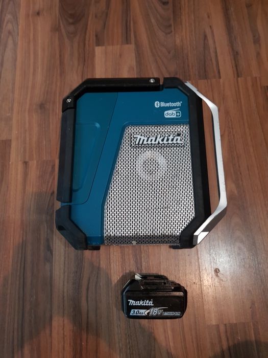 Radio Makita cu bluetooth
