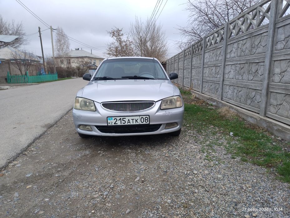 Hyundai accent 2004года