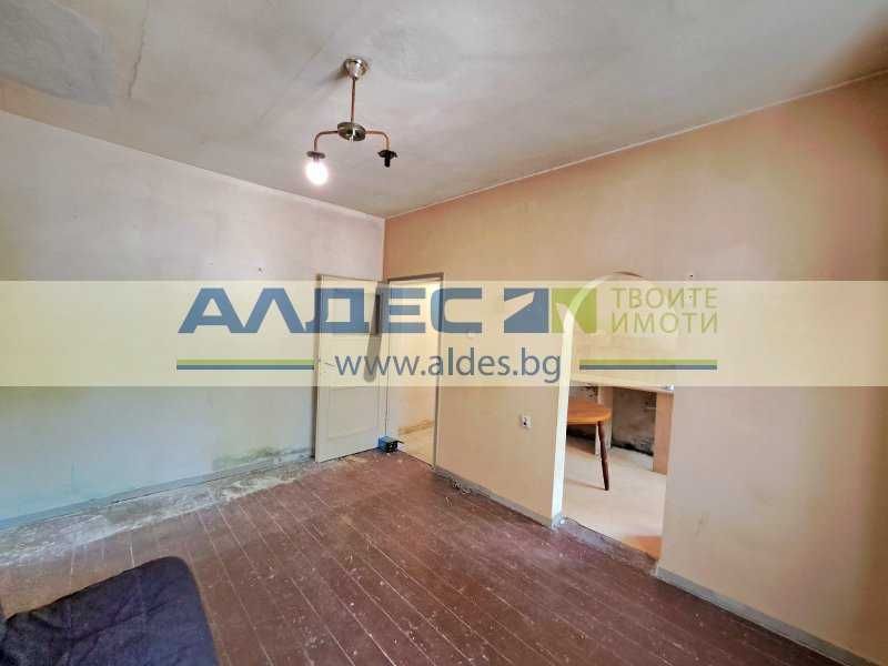 Продава се Двустаен апартамент в София, Славия - 50 кв.м за 2780 €/кв.м - Снимка #2