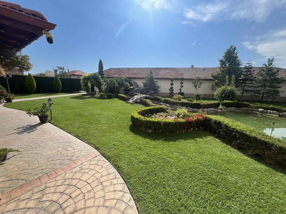 Озеленяване и поливни системи