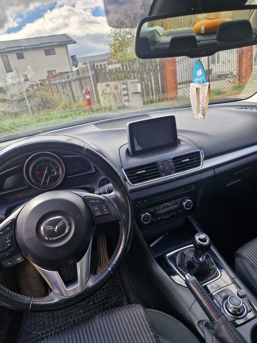 Mazda 3 IMPECABILA atat estetic cat si functional