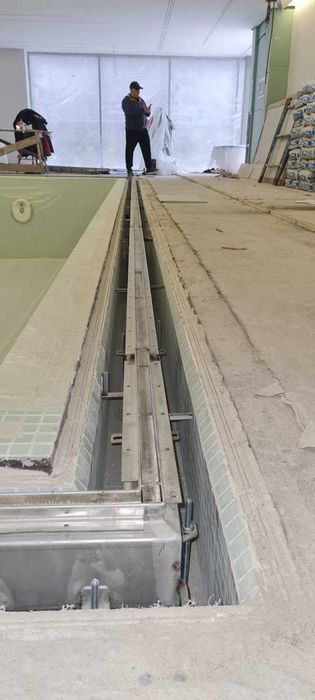 Лотки и донные трапы для пищевых зон из нержавеющей стали