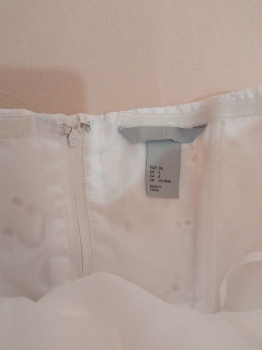 Елегантна рокля H&M