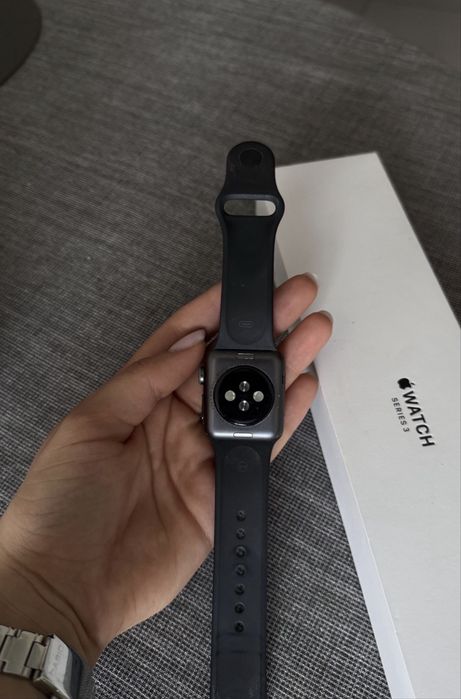 Apple Watch Series 3 38mm Space Gray + оригинална кутия
