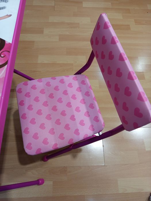 Продам детский столик