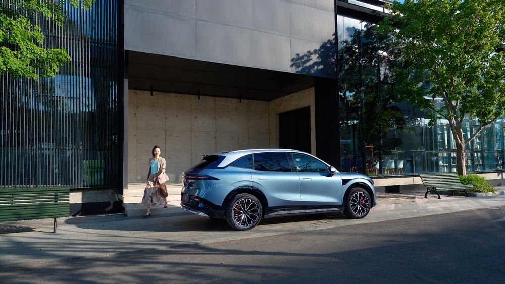 Zeekr 7x в наличии