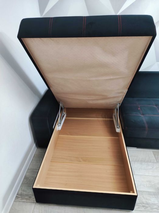 Диван угловой б/у в хорошем состоянии