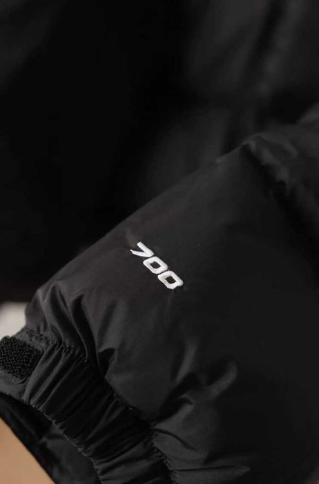 *NEW* GEACA The North Face 700 - negru / alb - verificare colet