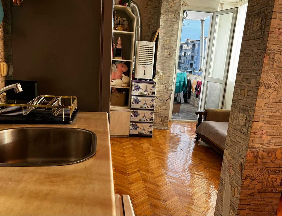 Апартамент многостаен