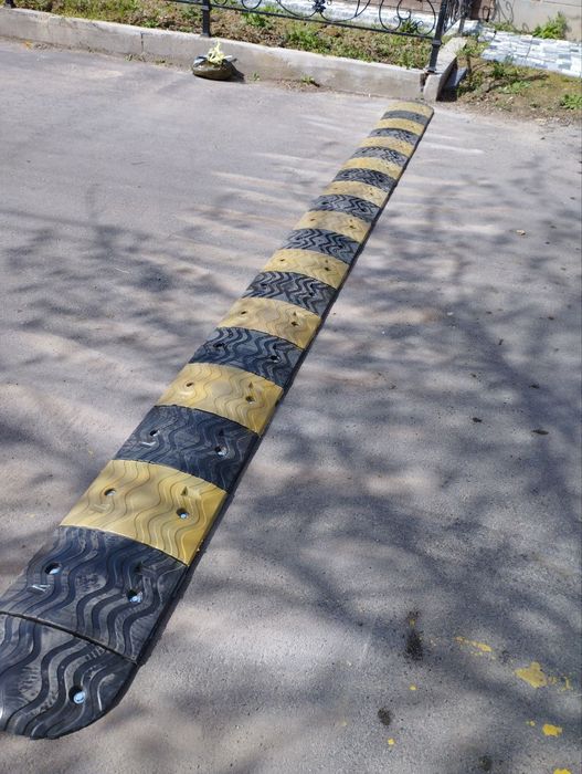 Лежачие полицейские 5см 4см бордюры скорости