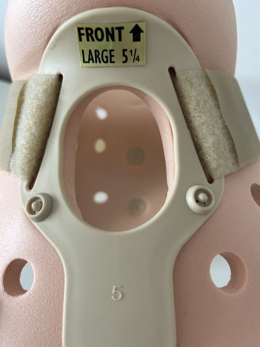 Продам бондаж для шеи