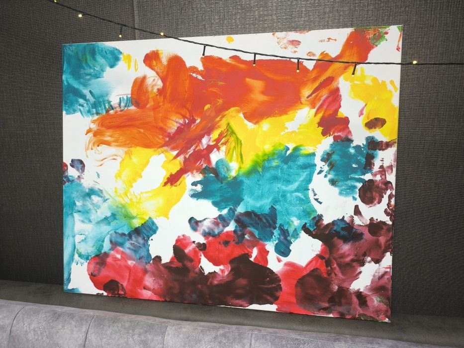 Картина для однотонного интерьера