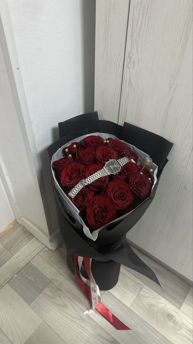 Цветы б/у от 3000 тг