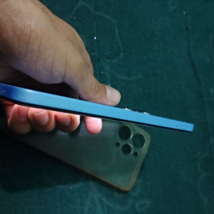 Redmi 12  telefon holati zôr