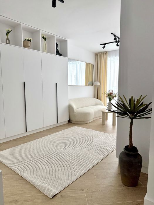 Inchiriez apartament 2 camere nou ultracentral lux bloc nou parcare subterana prima inchiriere