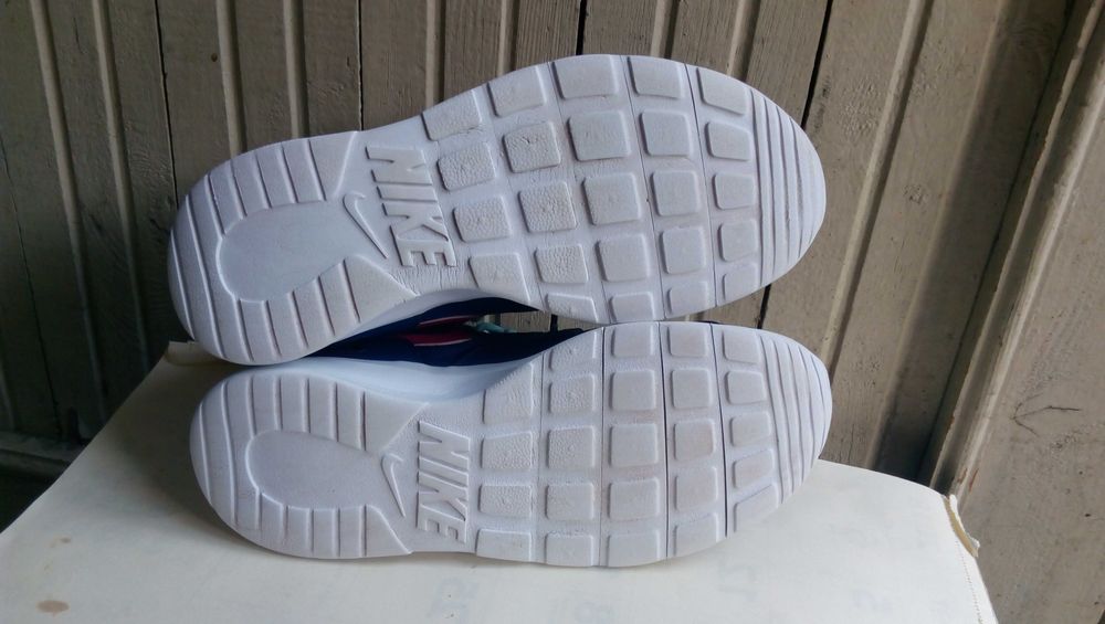 '' Nike Kaishi GS''Оригинални маратонки 37.5 номер