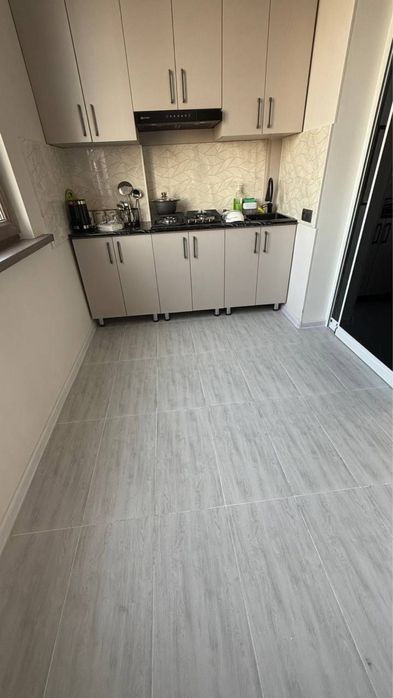 Сдаю квартиру в Яшнабадском районе Иззат новостройка 2х комнатная