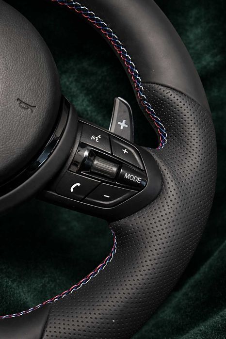 Volan BMW M Sport Padele cu Airbag – Compatibil F10/E90/E70/F07/F01