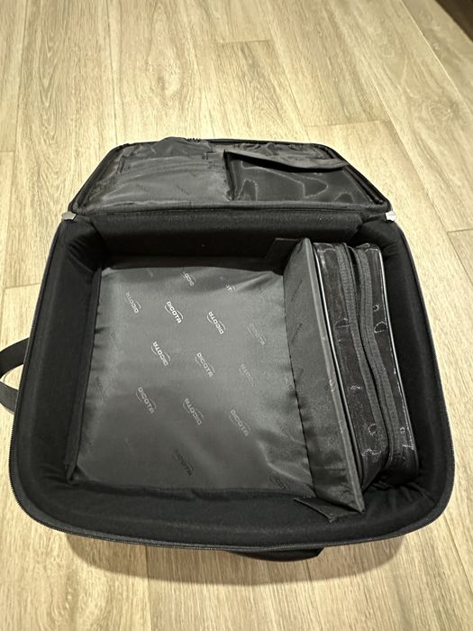 Geanta pentru laptop