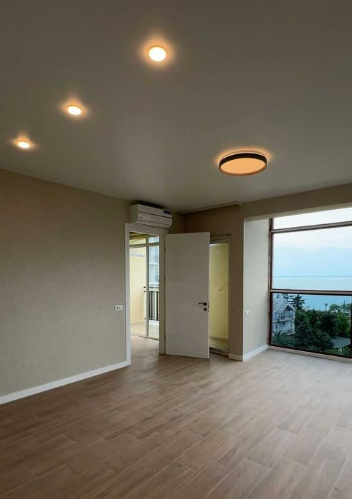 Квартира в Батуми у моря